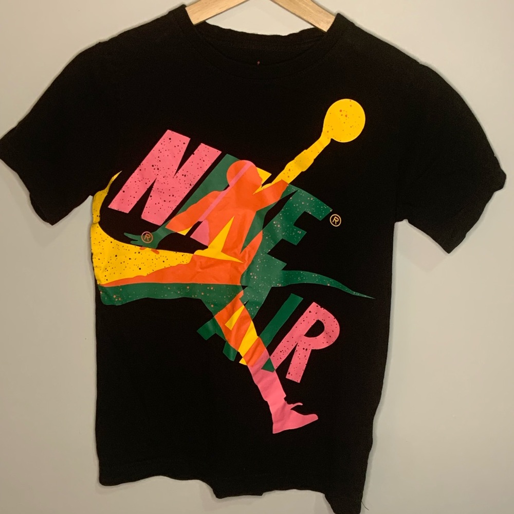 3/20$ Kids Med 10-12 yr Nike Air Jordan tshirt.